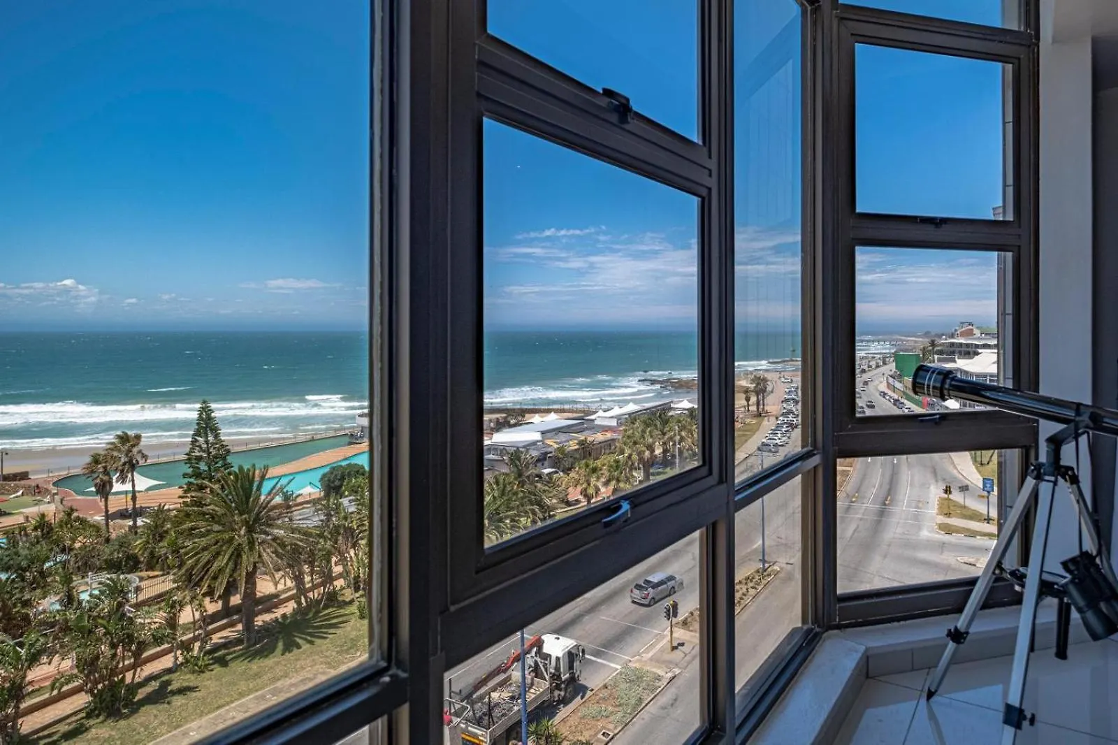 Апартаменты Sunrise Penthouse Порт-Элизабет