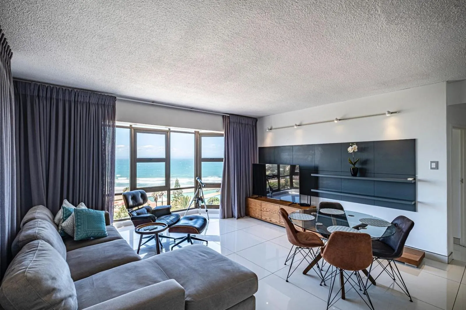 Апартаменты Sunrise Penthouse Порт-Элизабет