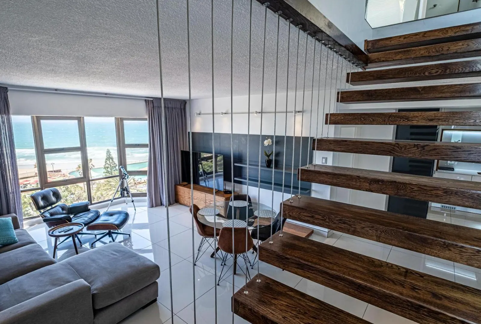 Апартаменты Sunrise Penthouse Порт-Элизабет